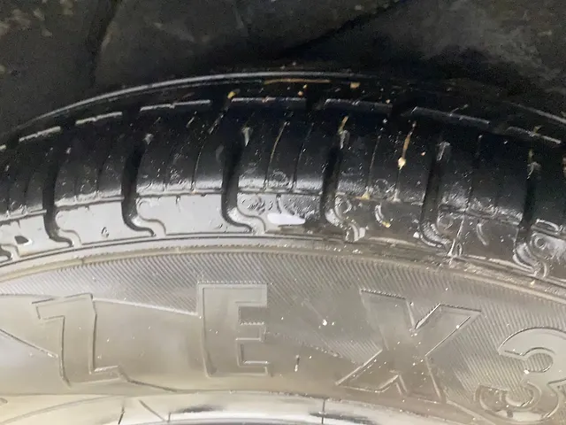 Used Hyundai i10 [2010-2017] Era 1.1 iRDE2 [2010-2017] in Ahmedabad