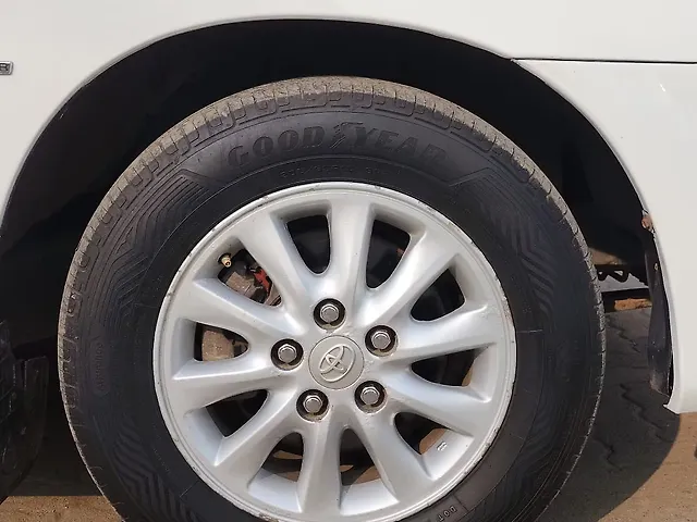 Used Toyota Innova [2013-2014] 2.5 VX 7 STR BS-III in Mumbai