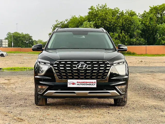 Used 2022 Hyundai Alcazar in Ahmedabad