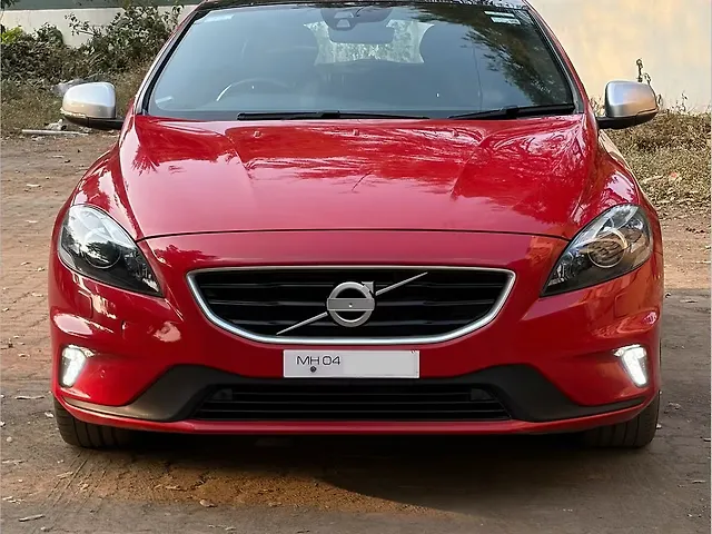 Used 2016 Volvo V40 in Nashik