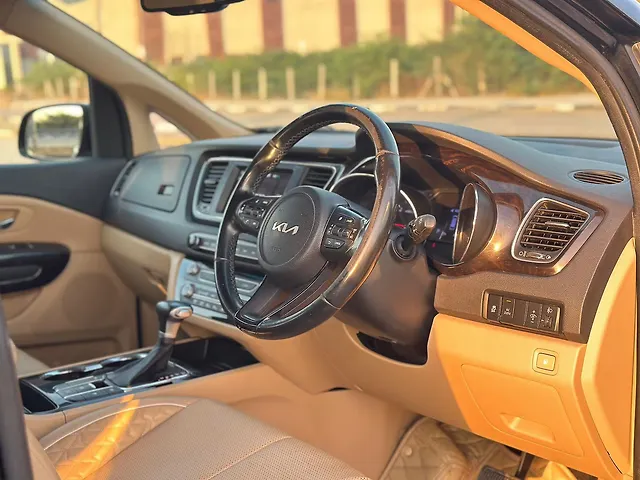 Used Kia Carnival [2020-2023] Limousine Plus 7 STR in Surat