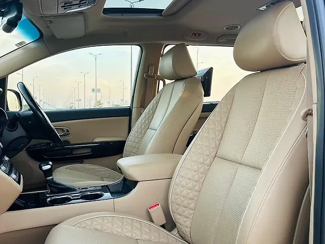 Used Kia Carnival [2020-2023] Limousine Plus 7 STR in Surat