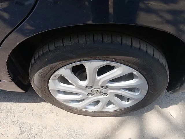 Used Maruti Suzuki Baleno Zeta CNG Manual in Thane