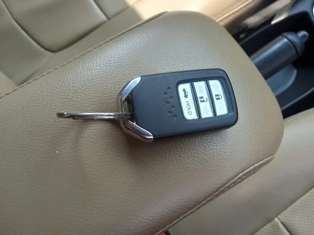 Used Honda Amaze 2nd Gen VX CVT 1.2 Petrol [2021] in Thane