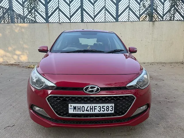 Used 2016 Hyundai i20 Active in Navi Mumbai