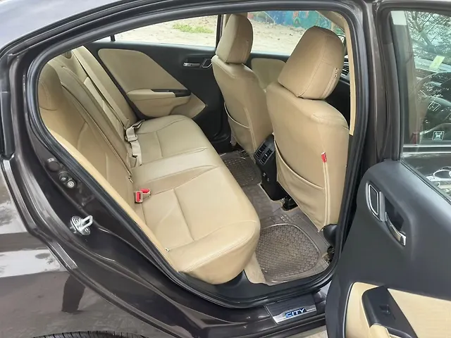 Used Honda City 4th Generation V Petrol [2017-2019] in Faridabad