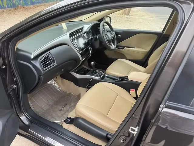 Used Honda City 4th Generation V Petrol [2017-2019] in Faridabad