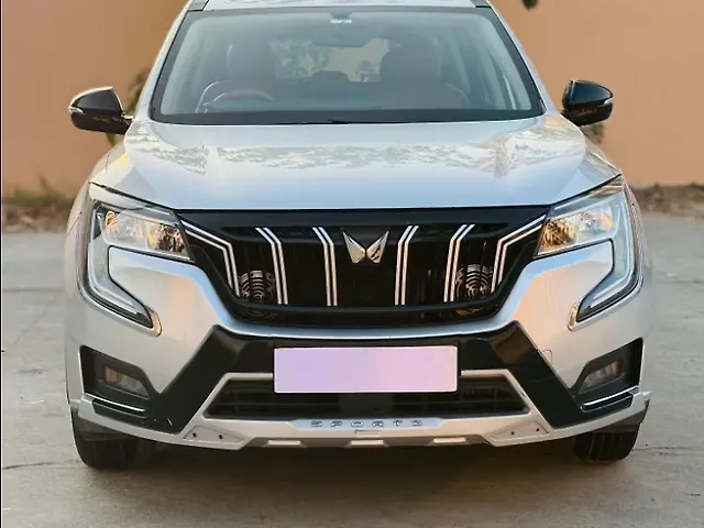 Used 2022 Mahindra XUV700 in Vadodara