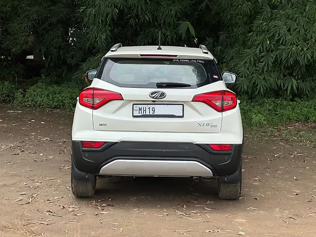 Used Mahindra XUV300 [2019-2024] 1.5 W8 AMT [2019-2020] in Nashik