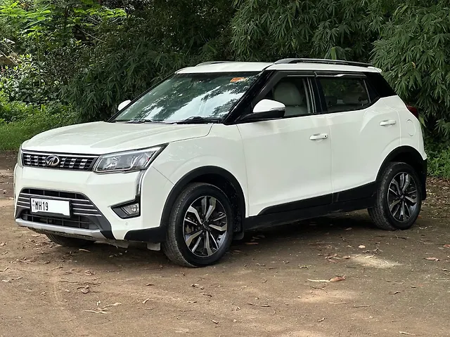 Used Mahindra XUV300 [2019-2024] 1.5 W8 AMT [2019-2020] in Nashik