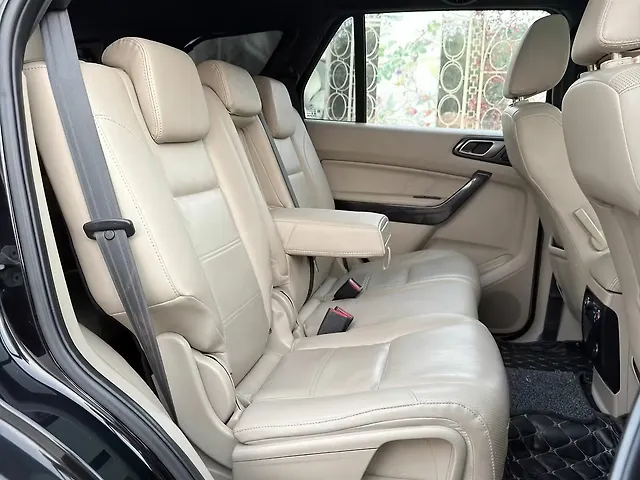 Used Ford Endeavour Sport 2.0 4x4 AT in Gurgaon Used Ford Endeavour Sport 2.0 4x4 AT in Gurgaon