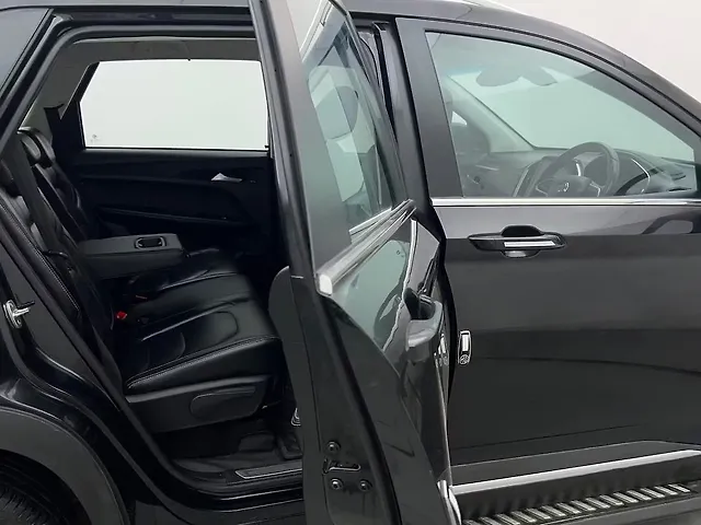 Used MG Hector [2021-2023] Smart 1.5 Petrol Turbo DCT in Navi Mumbai