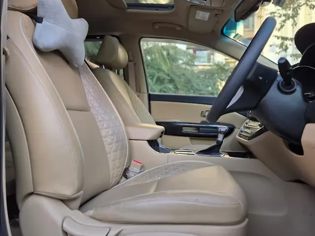 Used Kia Carnival [2020-2023] Limousine 7 STR in Mumbai