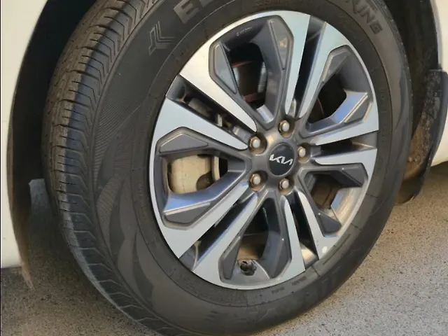 Used Kia Carnival [2020-2023] Limousine 7 STR in Mumbai