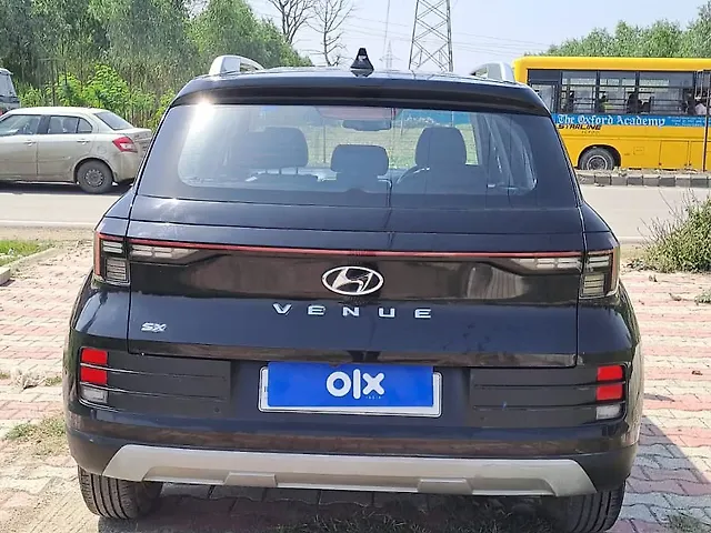Used Hyundai Venue [2023-2025] SX 1.2 Petrol in Rudrapur
