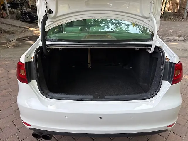 Used Volkswagen Jetta [2008-2011] Comfortline 2.0L TDI in Pune