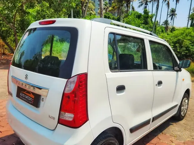 Used Maruti Suzuki Wagon R 1.0 [2014-2019] LXI in Thiruvananthapuram