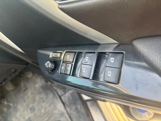 Used Toyota Fortuner [2016-2021] 2.8 4x2 MT in Pune
