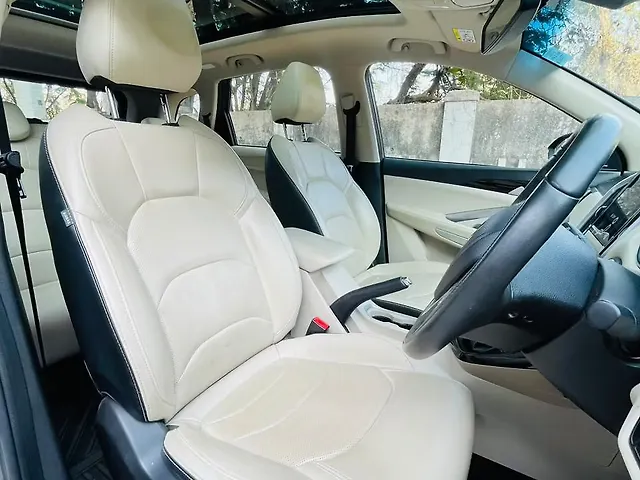 Used MG Hector [2021-2023] Sharp 1.5 Petrol Turbo Hybrid MT in Mumbai