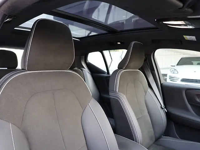 Used Volvo XC40 Recharge [2022-2024] Ultimate AWD in Delhi