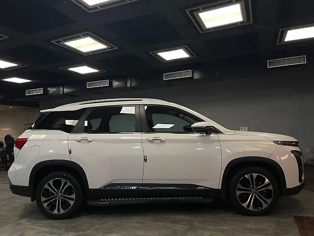 Used MG Hector [2023-2025] Sharp Pro 2.0 Turbo Diesel 6 STR in Lucknow