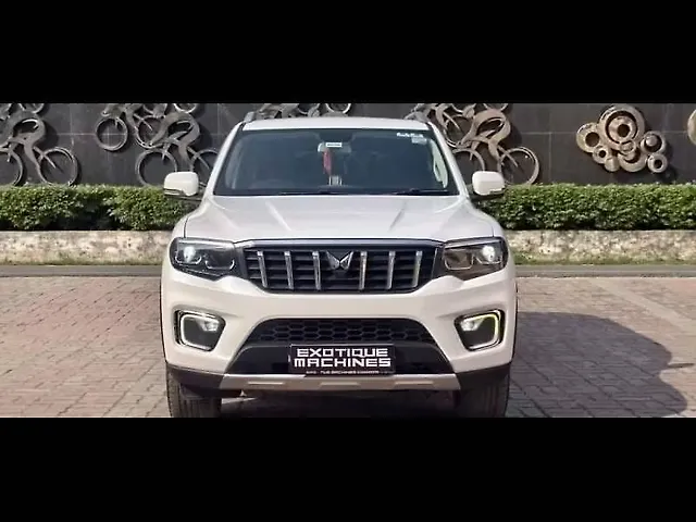 Used Mahindra Scorpio N Z8 L Diesel MT 2WD 7 STR [2023-2024] in Lucknow