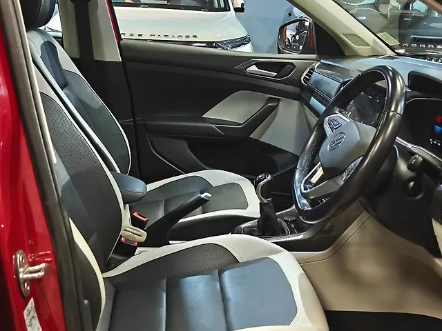 Used Volkswagen Taigun [2023-2026] Topline Petrol 1.0L Turbo Manual in Lucknow