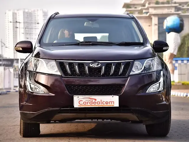 Used 2017 Mahindra XUV500 in Kolkata