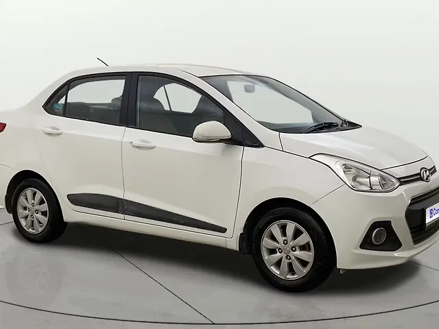 Used 2015 Hyundai Xcent in Thane
