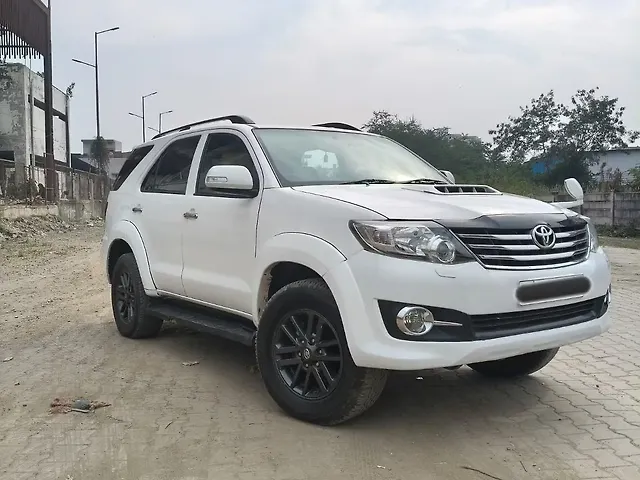 Used Toyota Fortuner [2016-2021] 2.8 4x2 MT [2016-2020] in Raipur