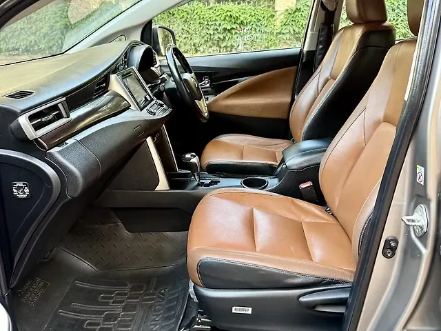 Used Toyota Innova Crysta [2016-2020] 2.8 ZX AT 7 STR [2016-2020] in Thane