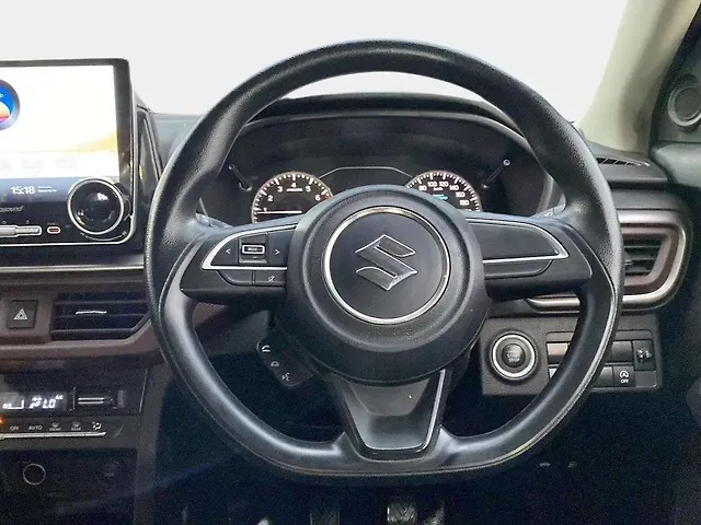 Used Maruti Suzuki Brezza ZXi [2023-2025] in Vadodara