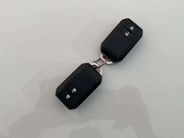Used Maruti Suzuki Brezza ZXi [2023-2025] in Vadodara