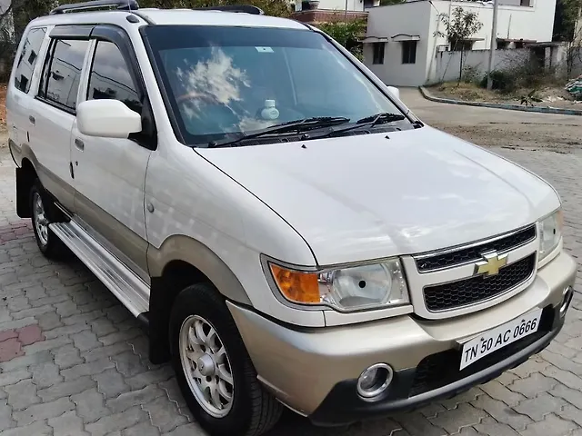 Used 2017 Chevrolet Tavera in Tiruchirappalli