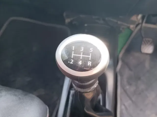 Used Maruti Suzuki Wagon R 1.0 [2014-2019] VXI in Guwahati