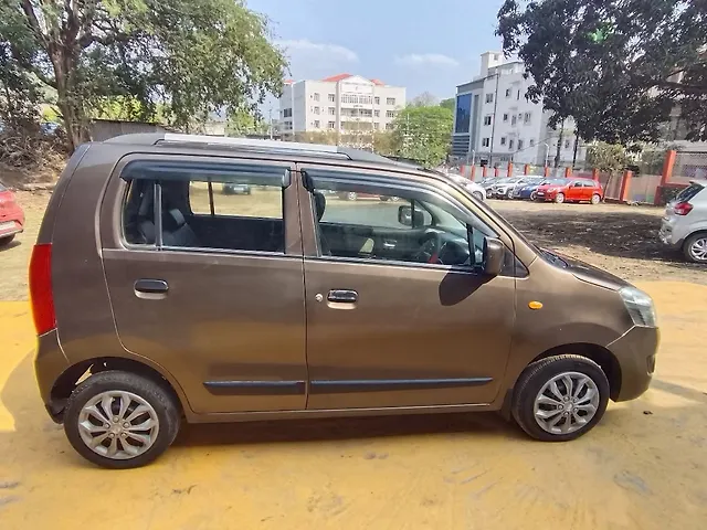 Used Maruti Suzuki Wagon R 1.0 [2014-2019] VXI in Guwahati