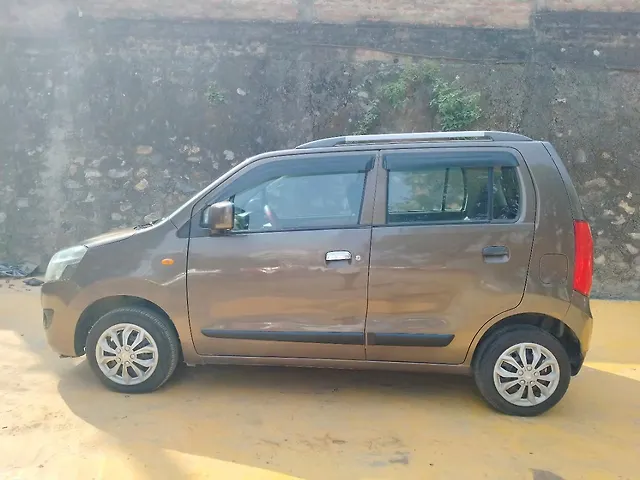Used Maruti Suzuki Wagon R 1.0 [2014-2019] VXI in Guwahati