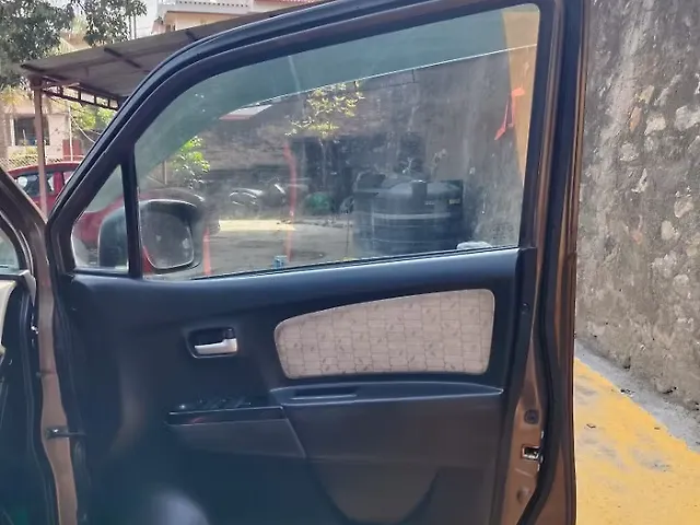 Used Maruti Suzuki Wagon R 1.0 [2014-2019] VXI in Guwahati