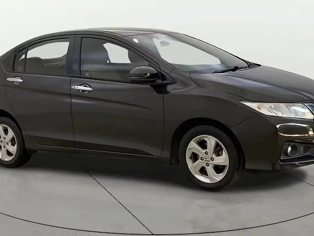 Used 2015 Honda City in Thane