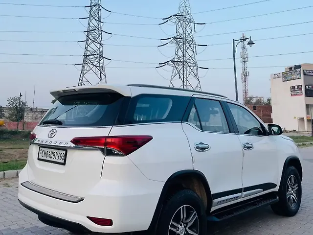 Used Toyota Fortuner [2016-2021] 2.8 4x2 AT [2016-2020] in Chandigarh