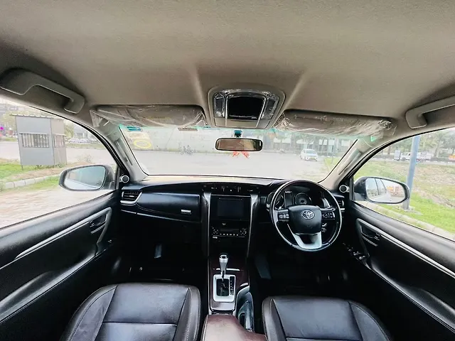 Used Toyota Fortuner [2016-2021] 2.8 4x2 AT [2016-2020] in Chandigarh
