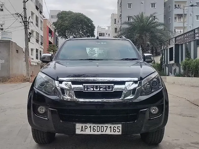 Used 2017 Isuzu D-Max V-Cross in Hyderabad