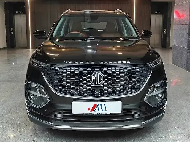 Used 2021 MG Hector Plus in Ahmedabad