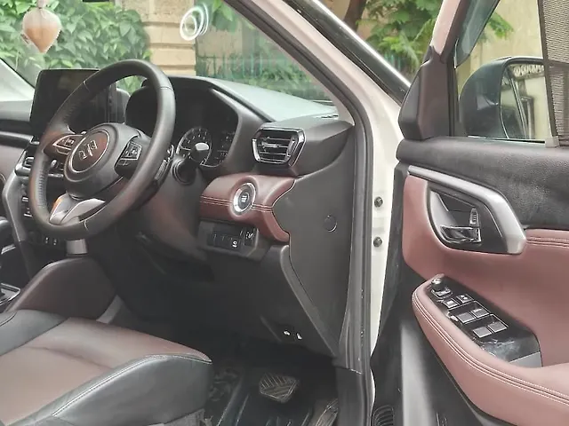 Used Maruti Suzuki Grand Vitara Alpha Smart Hybrid AT Dual Tone [2023-2025] in Mumbai