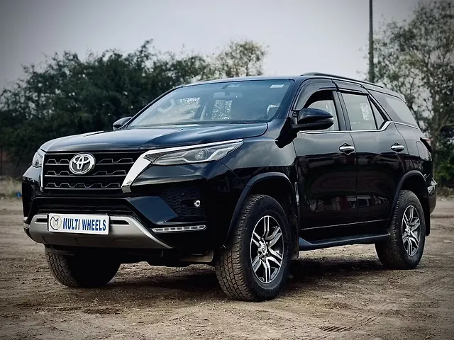 Used Toyota Fortuner 4x2 2WD Diesel 2.8L Turbo Automatic in Delhi Used Toyota Fortuner 4x2 2WD Diesel 2.8L Turbo Automatic in Delhi