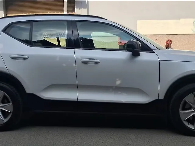 Used Volvo XC40 B4 Ultimate [2022-2023] in Delhi