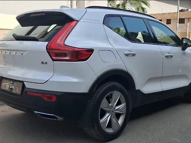 Used Volvo XC40 B4 Ultimate [2022-2023] in Delhi