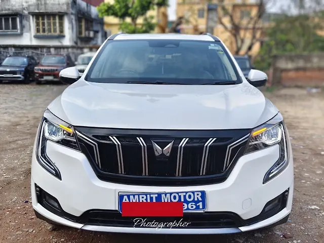 Used 2023 Mahindra XUV700 in Kolkata