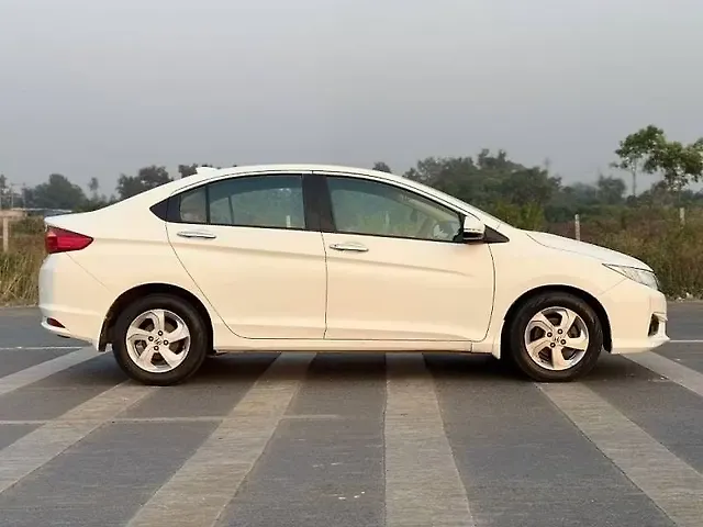 Used Honda City [2014-2017] V Diesel in Surat