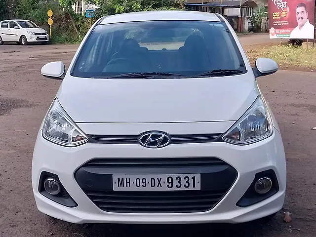 Used 2016 Hyundai Grand i10 in Kolhapur